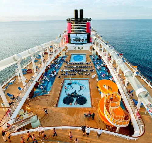 Disney-Cruise-Line_AquaDuck_Facebook_2